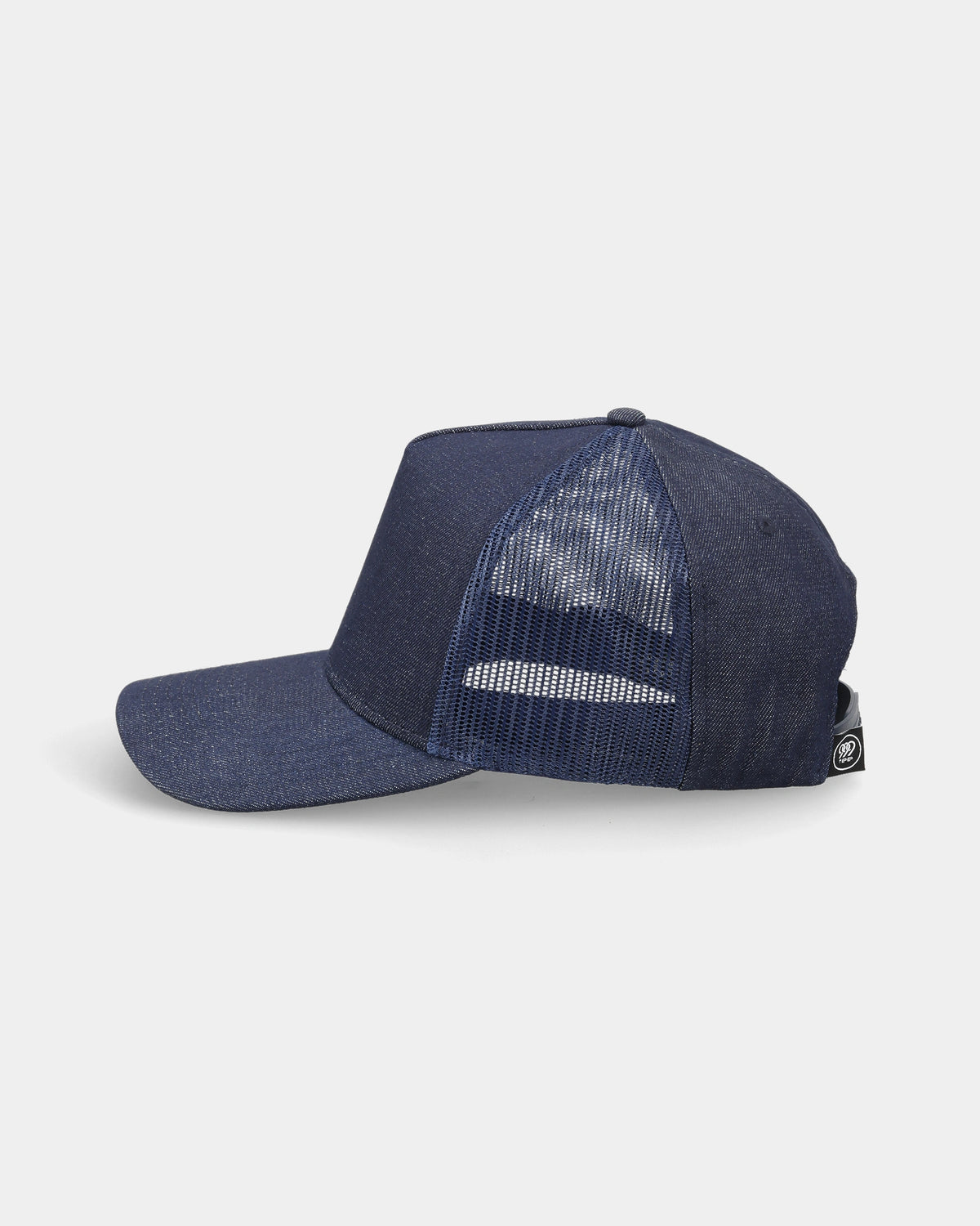 Casquette trucker en jean personnalisée